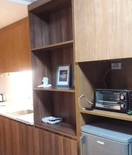 1 Bedroom Unit Fully Furnished With Fiber Internet And Netflix 마닐라